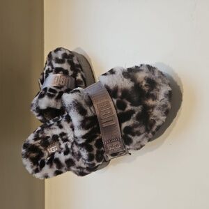 Ugg Fluffita Panther Print Slippers, Size 8
